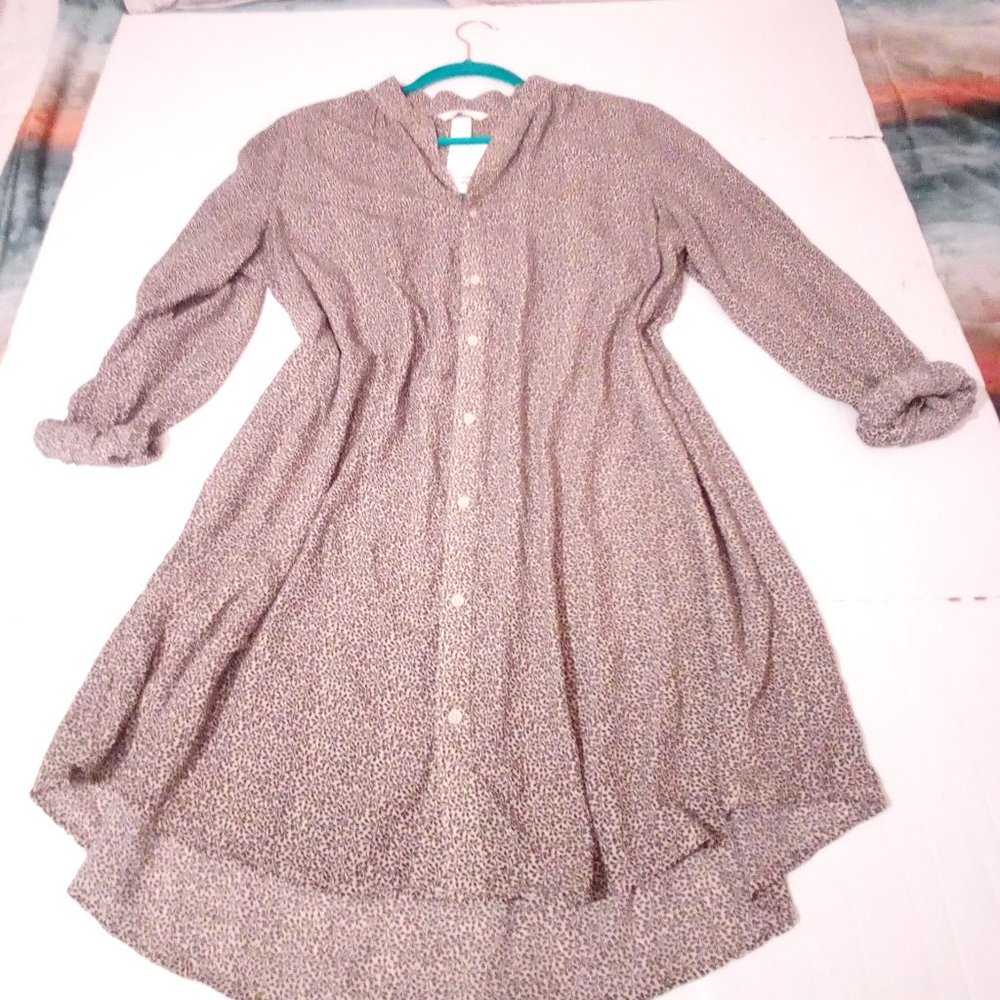 H&M Floral Beige & Black Floral  Button Down Dress size 12 NWT